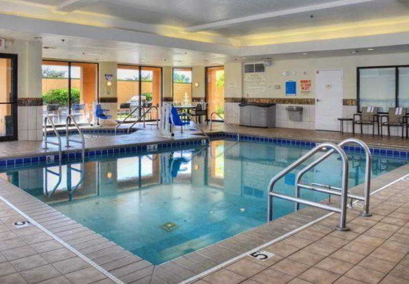 Hotel Courtyard By Marriott Indianapolis South Extérieur photo